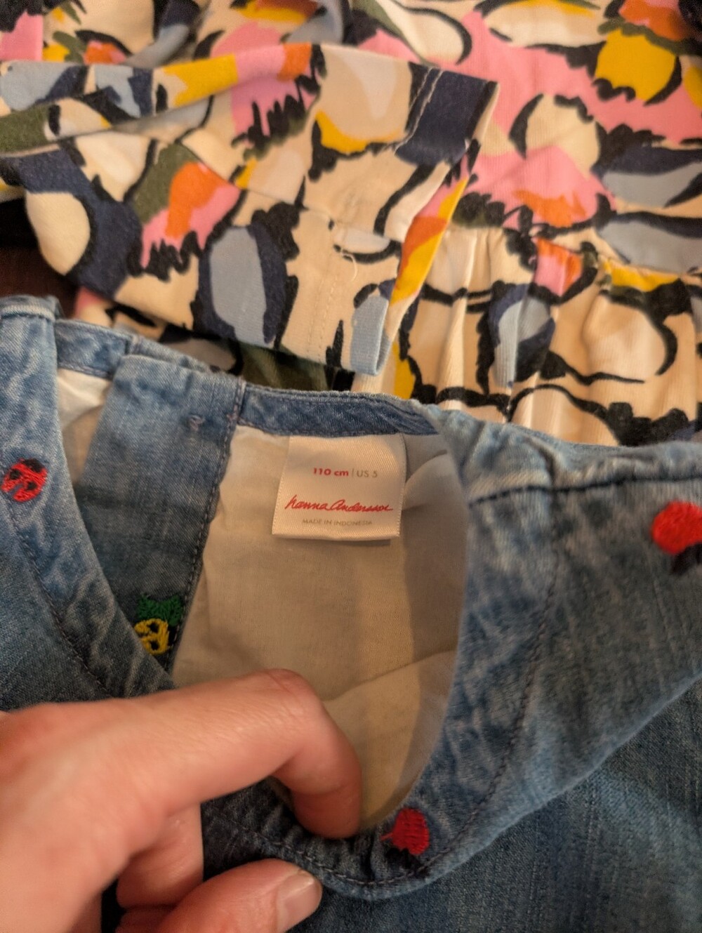 Bundle! 4 Hanna Andersson Dresses Short Long Sleeve Embroidered Denim Ladybug 5T - Picture 3 of 13